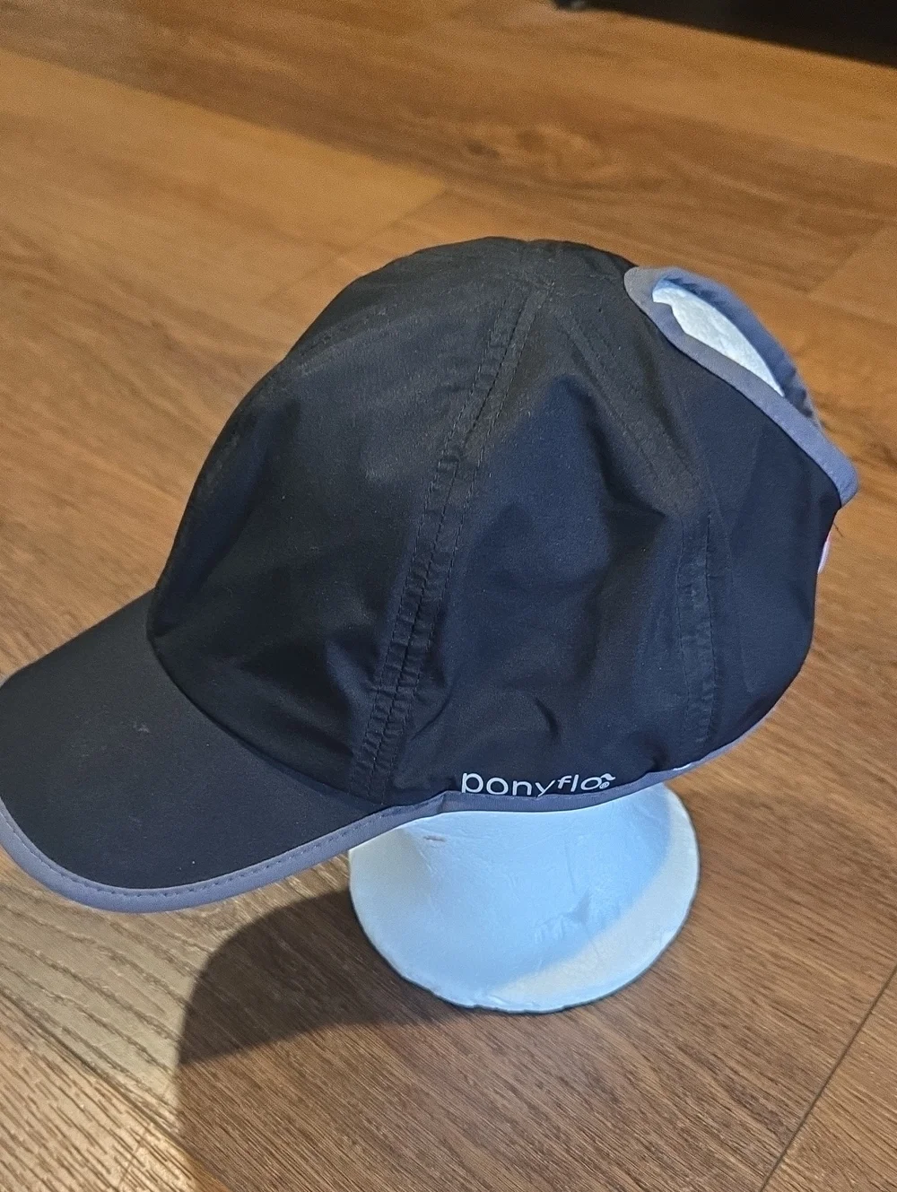PONYFLO BLACK BASEBALL CAP... #8026 - Picture 1 of 7